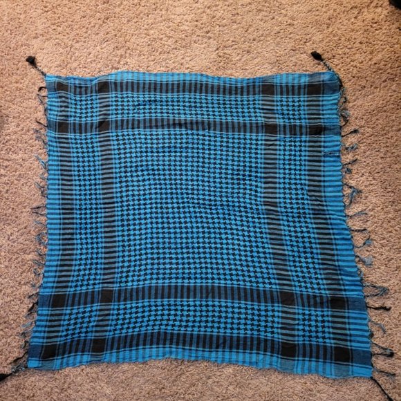 Scarf - Picture 3 of 3